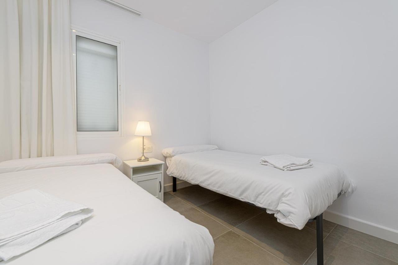 Wintowinrentals Malaga Center, Comfortable And Renovated Kültér fotó